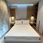 Vivar Apartments