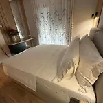 Vivar Apartments